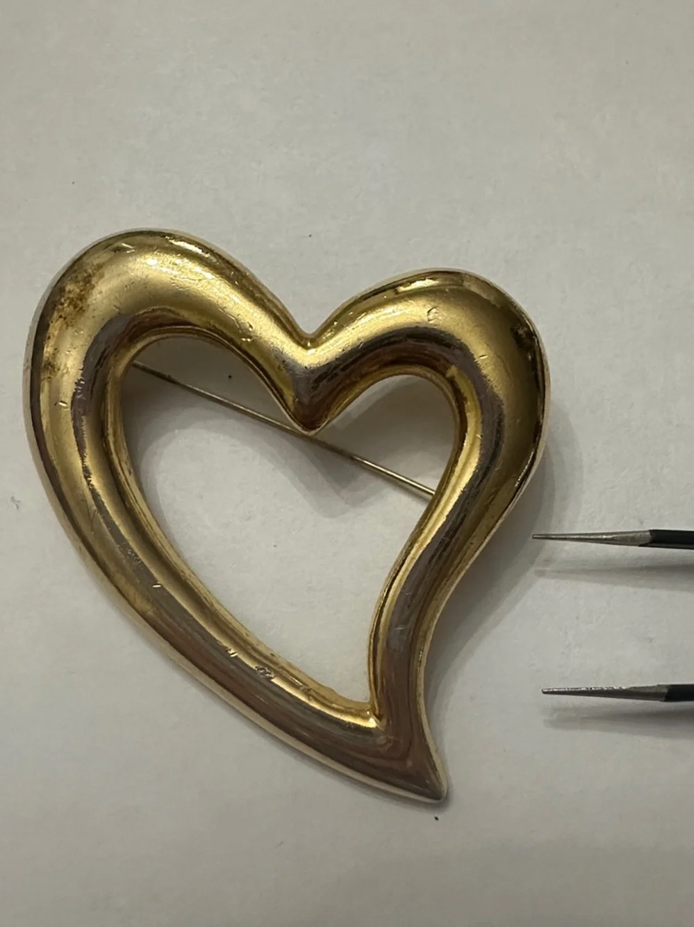 Gold Heart Pin Brooch - Women Jewelry